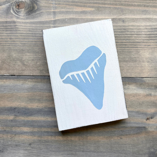 Shark Tooth Sign