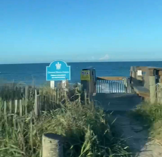 Scenic drive along A1A on the East Coast of Florida with ocean views and beach access points