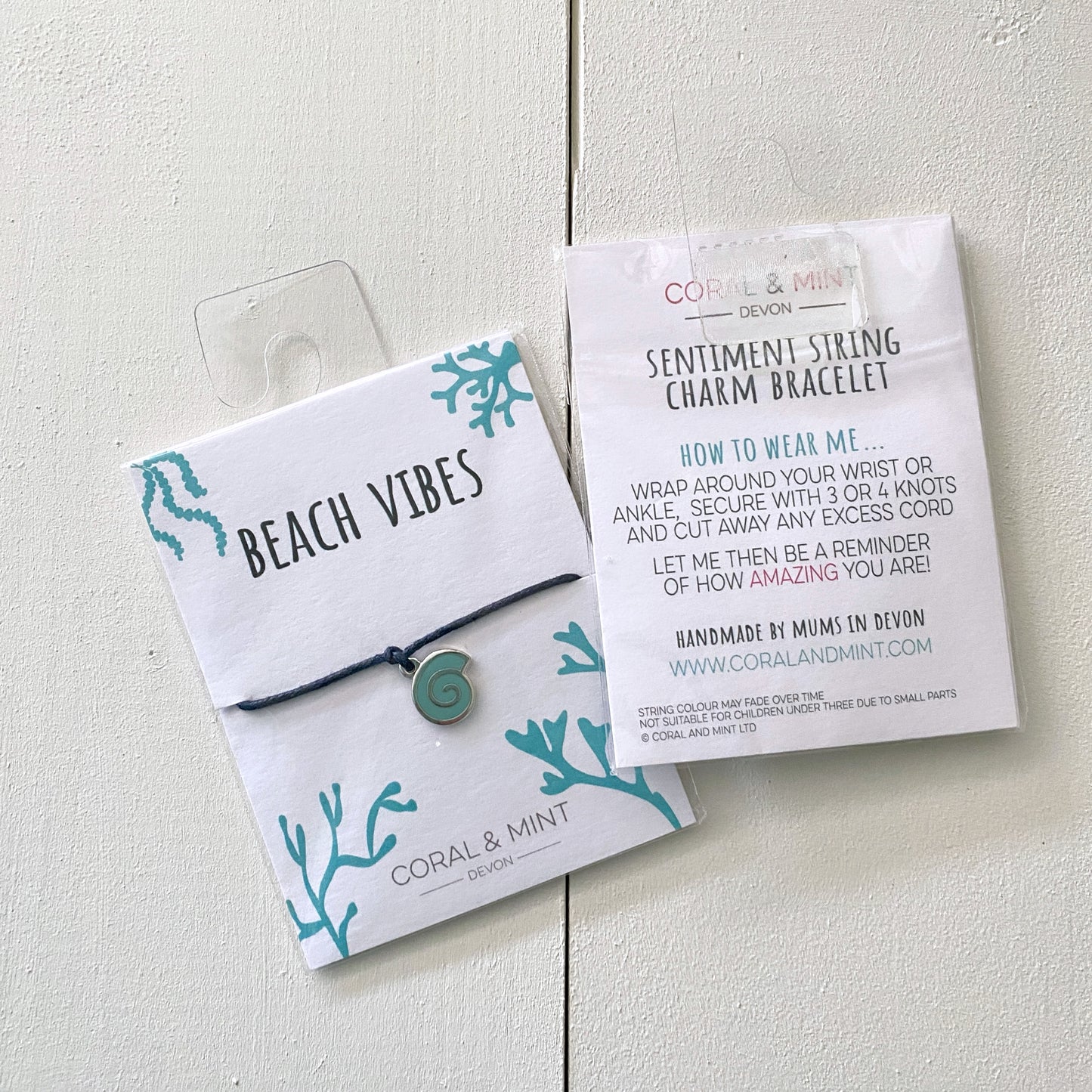 Aqua Beach Vibes Seashell Charm String Bracelet