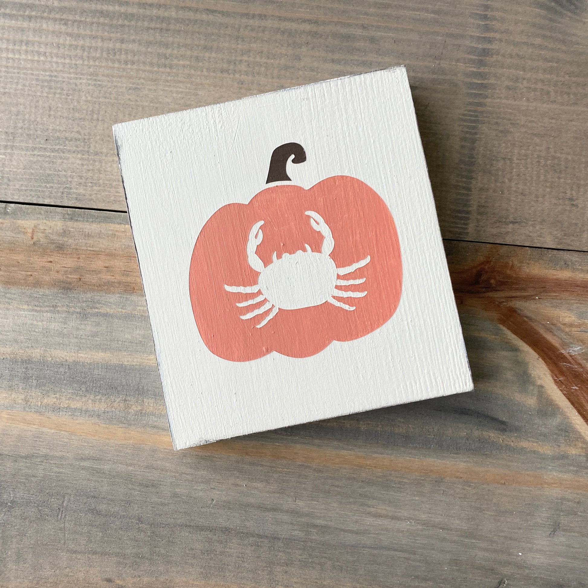 Crab Pumpkin Sign, Coastal Fall decor, fall beach sign
