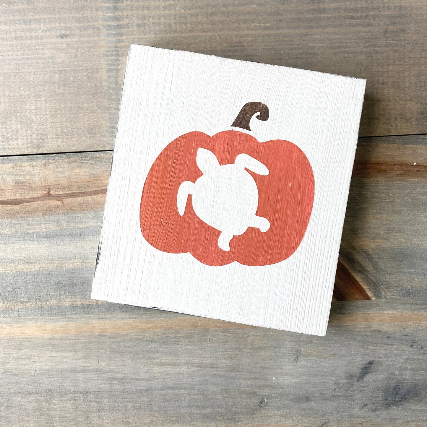 Sea turtle Pumpkin Sign in Orange, Coastal Fall Decor, Fall Beach Sign