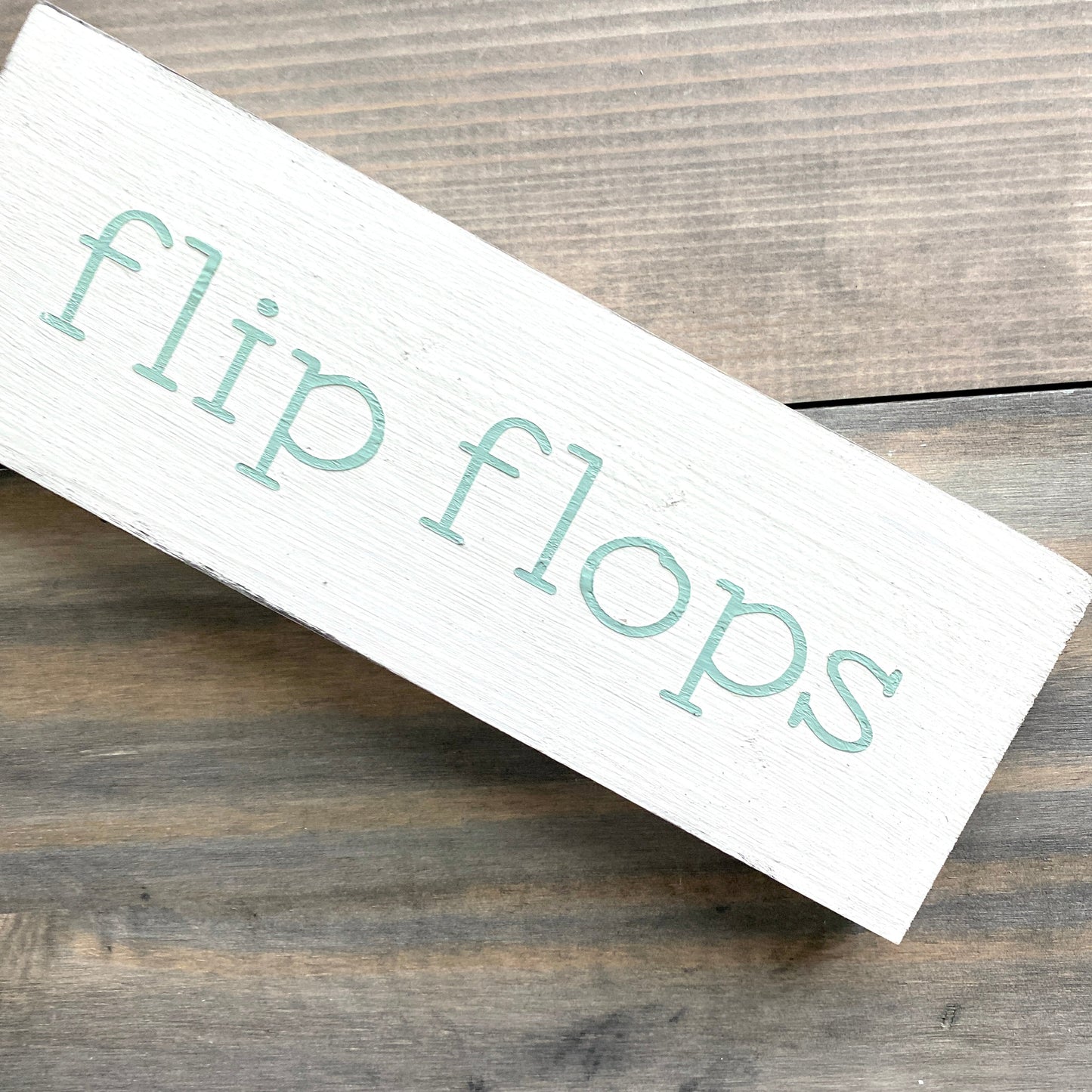 Flip Flop Word Sign